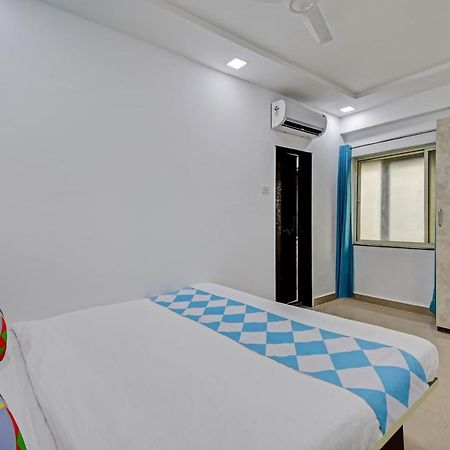 Oyo Home 78047 Alluring Stay Pimpri Pimpri-Chinchwad Eksteriør billede