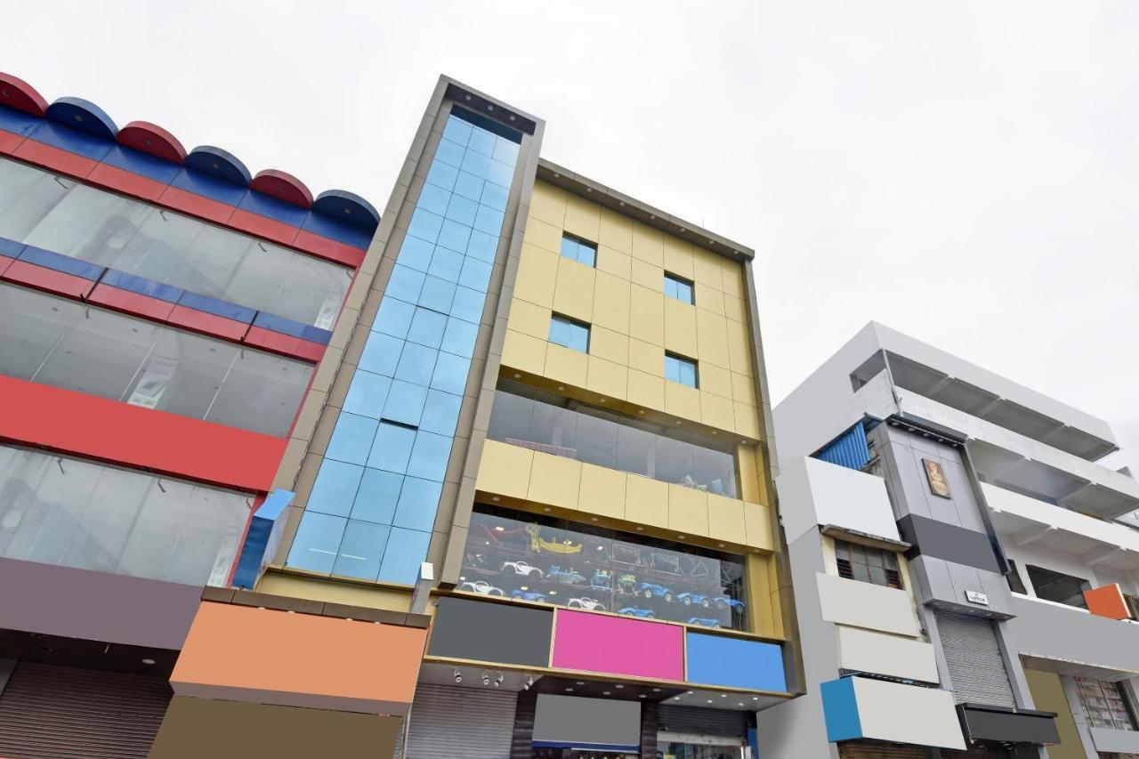 Oyo Home 78047 Alluring Stay Pimpri Pimpri-Chinchwad Eksteriør billede