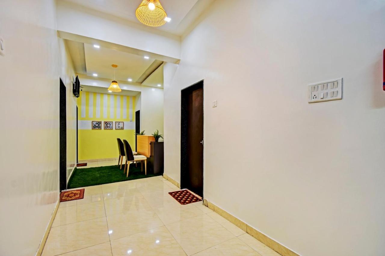 Oyo Home 78047 Alluring Stay Pimpri Pimpri-Chinchwad Eksteriør billede