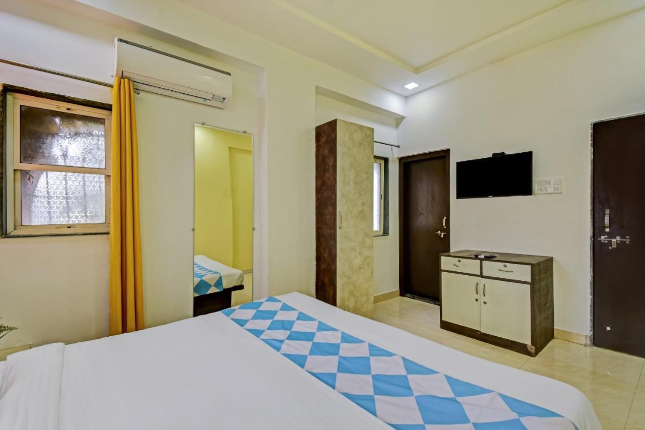Oyo Home 78047 Alluring Stay Pimpri Pimpri-Chinchwad Eksteriør billede
