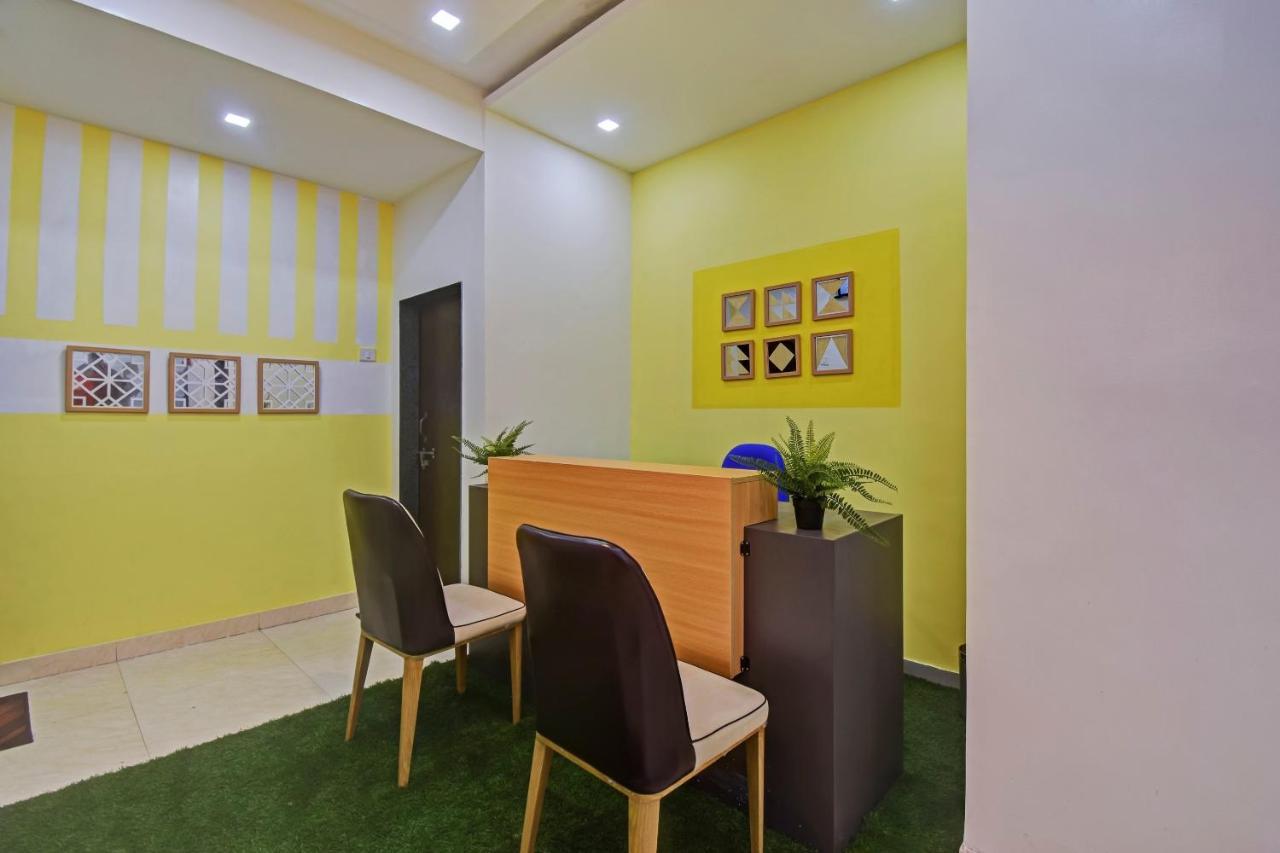 Oyo Home 78047 Alluring Stay Pimpri Pimpri-Chinchwad Eksteriør billede